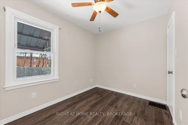 Additional image 21 of 392 East 43rd St