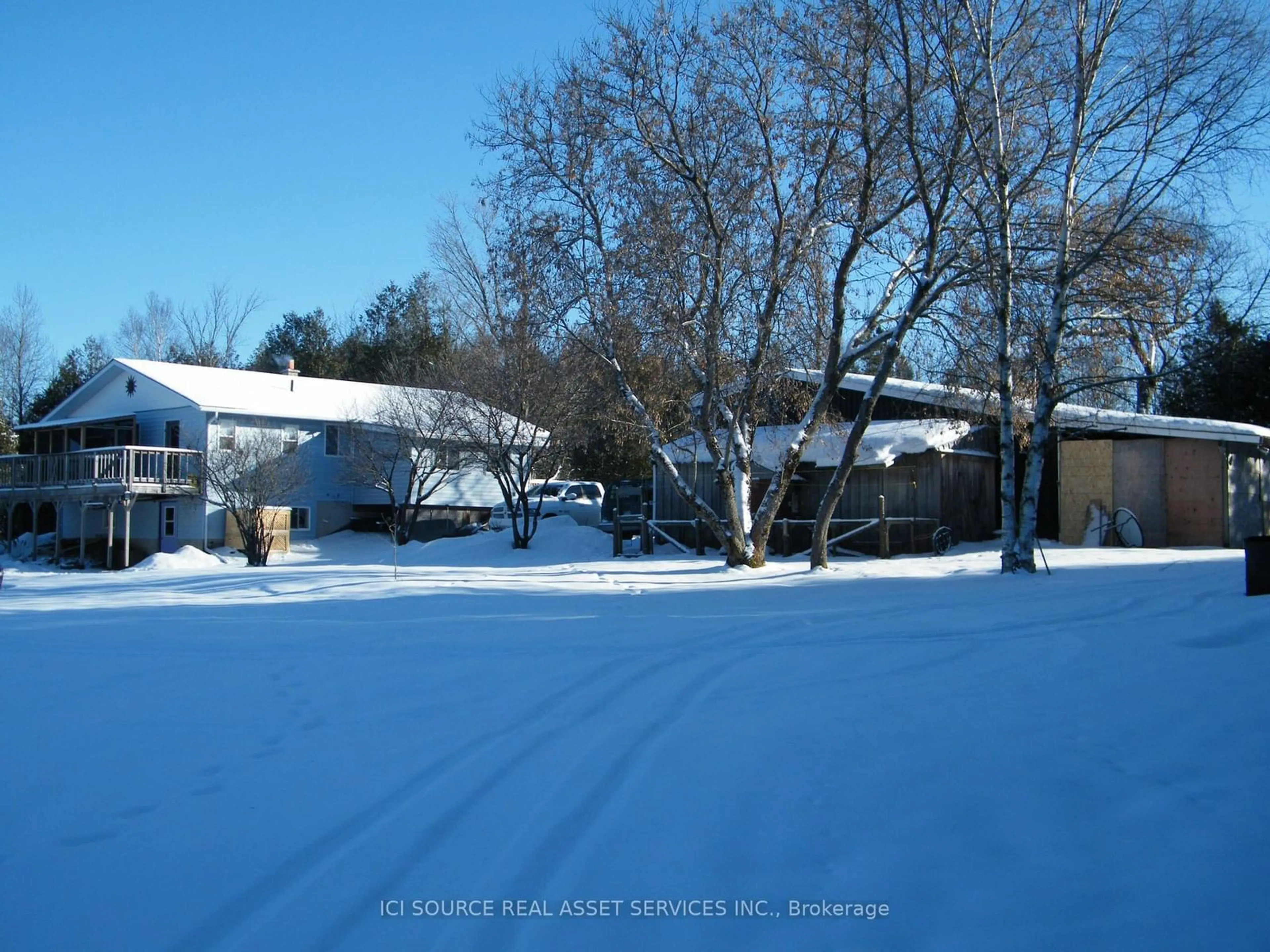 A pic from outside/outdoor area/front of a property/back of a property/a pic from drone, street for 135826 9th Line, Grey Highlands Ontario N0C 1H0