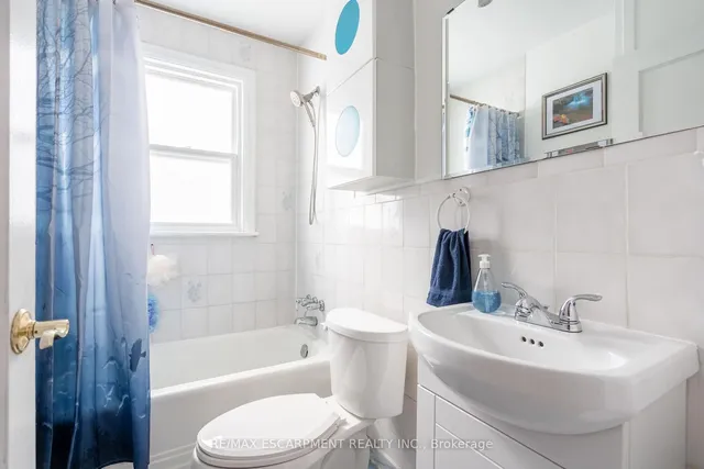 Additional property image - 119 East 17th St