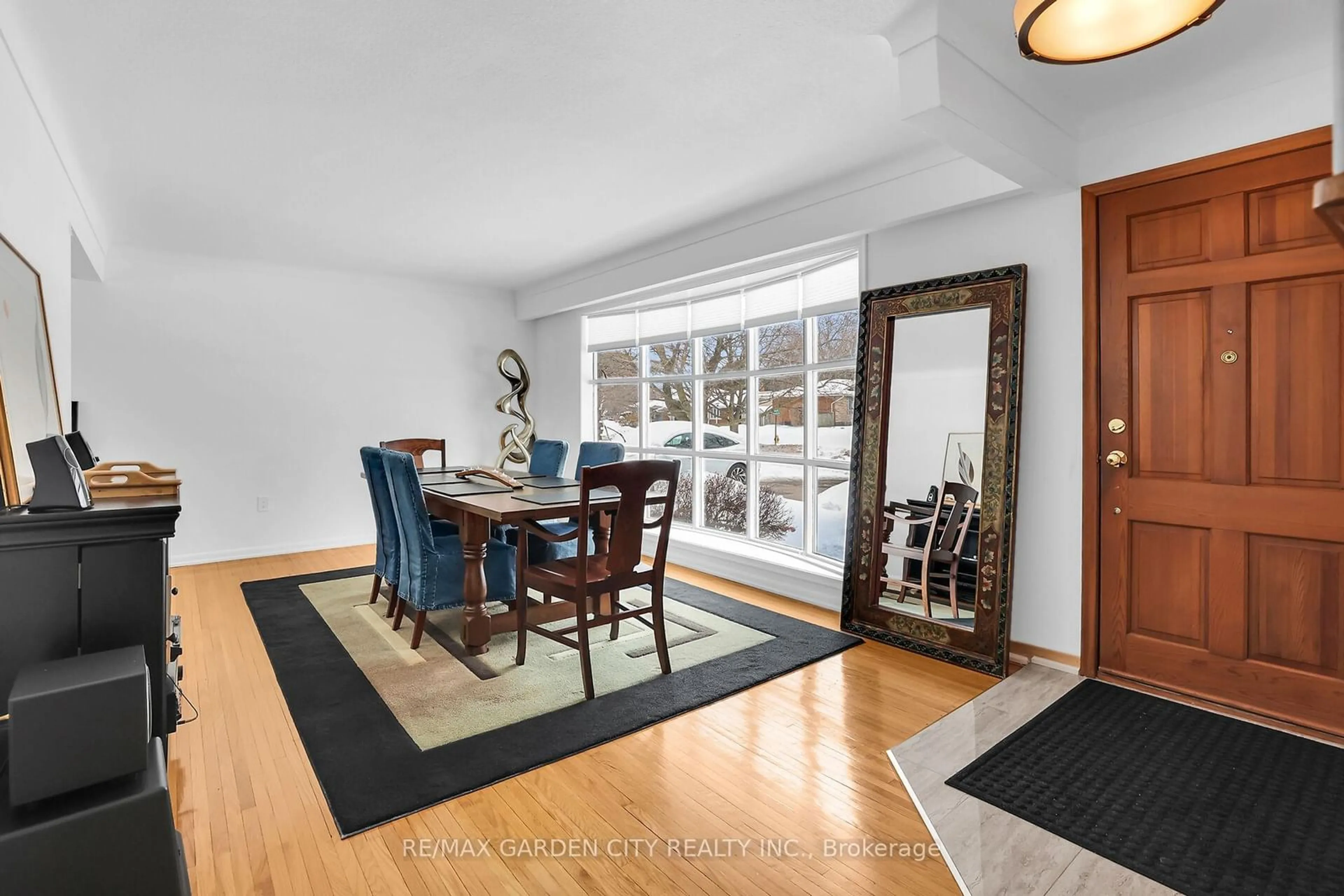 Dining room, unknown for 51 Richelieu Dr, St. Catharines Ontario L2M 2B9