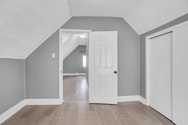 Additional property image - 20 Mayflower Ave