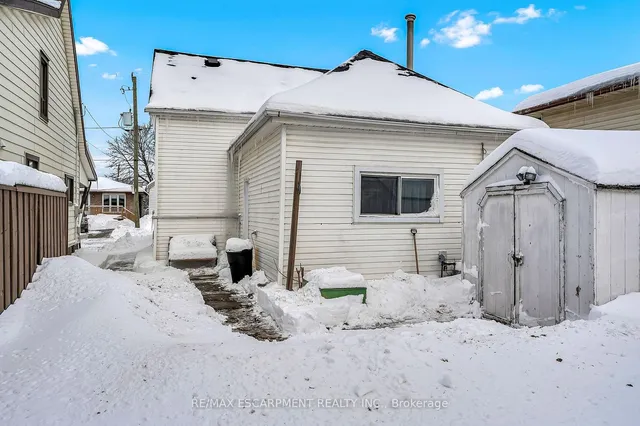 Additional property image - 20 Mayflower Ave