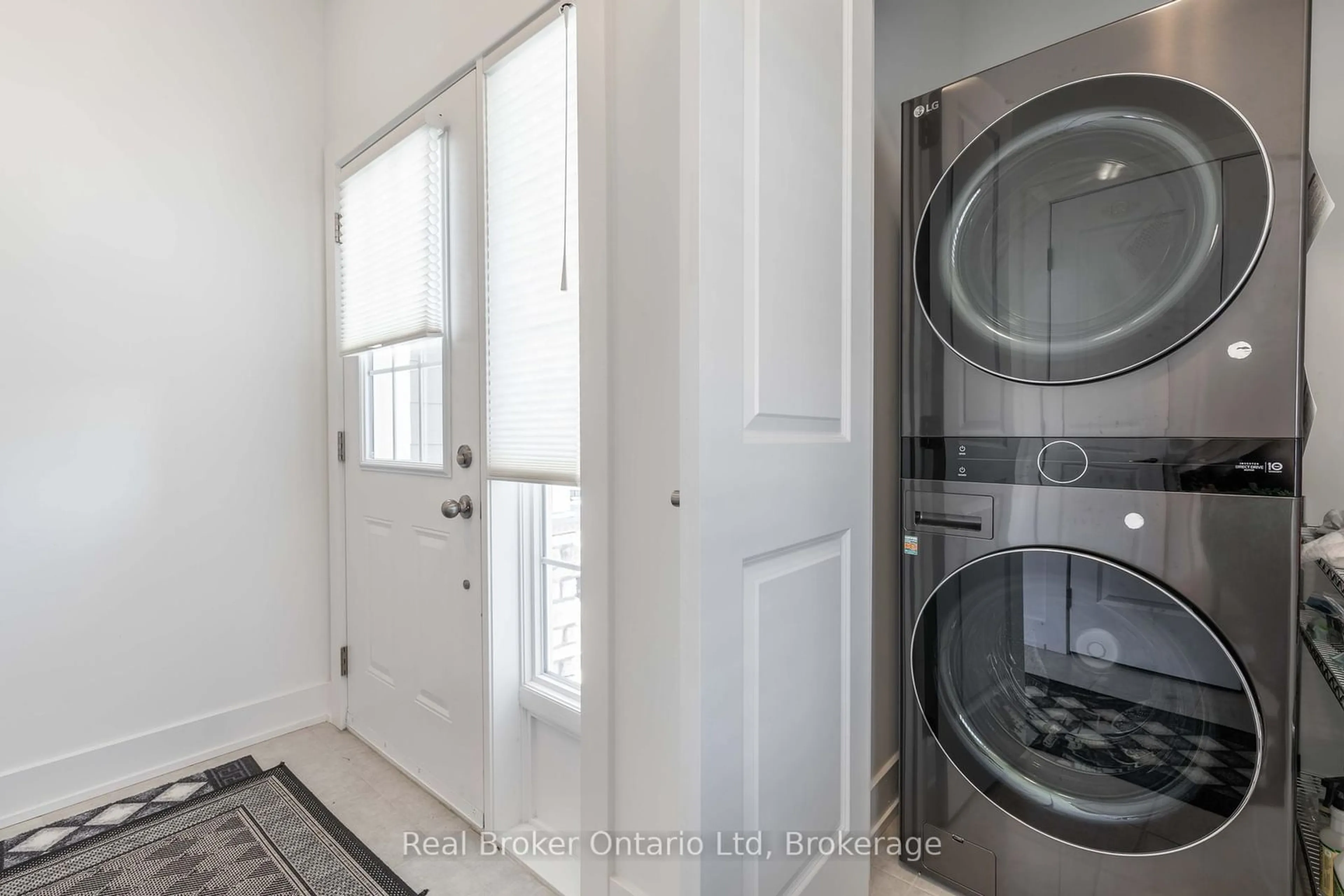 Laundry room for 221 Ironwood Way #18, Georgian Bluffs Ontario N0H 1S0