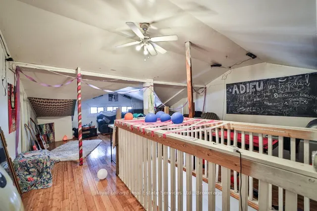 Additional property image - 1105 King St