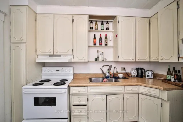 Additional property image - 1105 King St