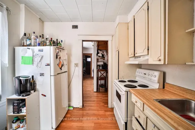 Additional property image - 1105 King St