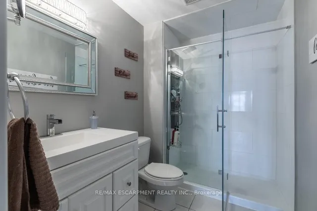 Additional property image - 74 Edenrock Dr