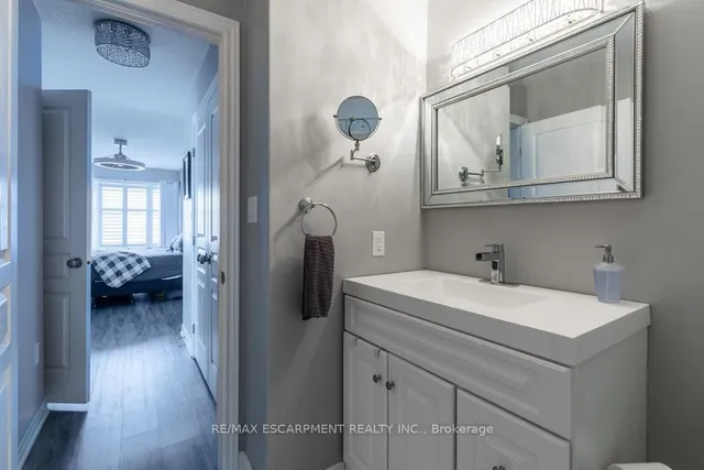 Additional property image - 74 Edenrock Dr