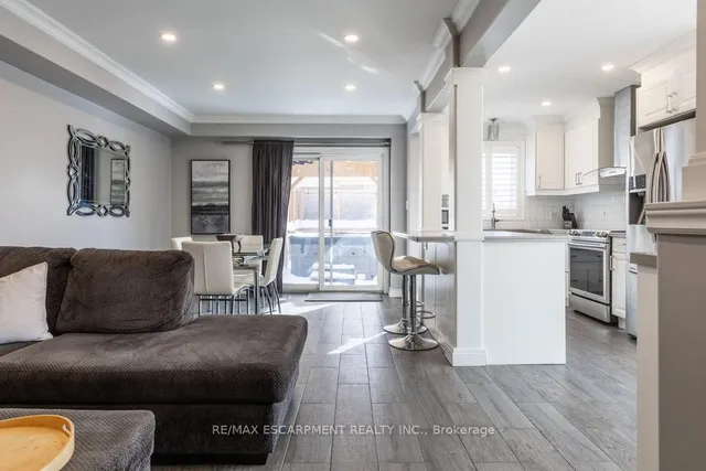 Additional property image - 74 Edenrock Dr