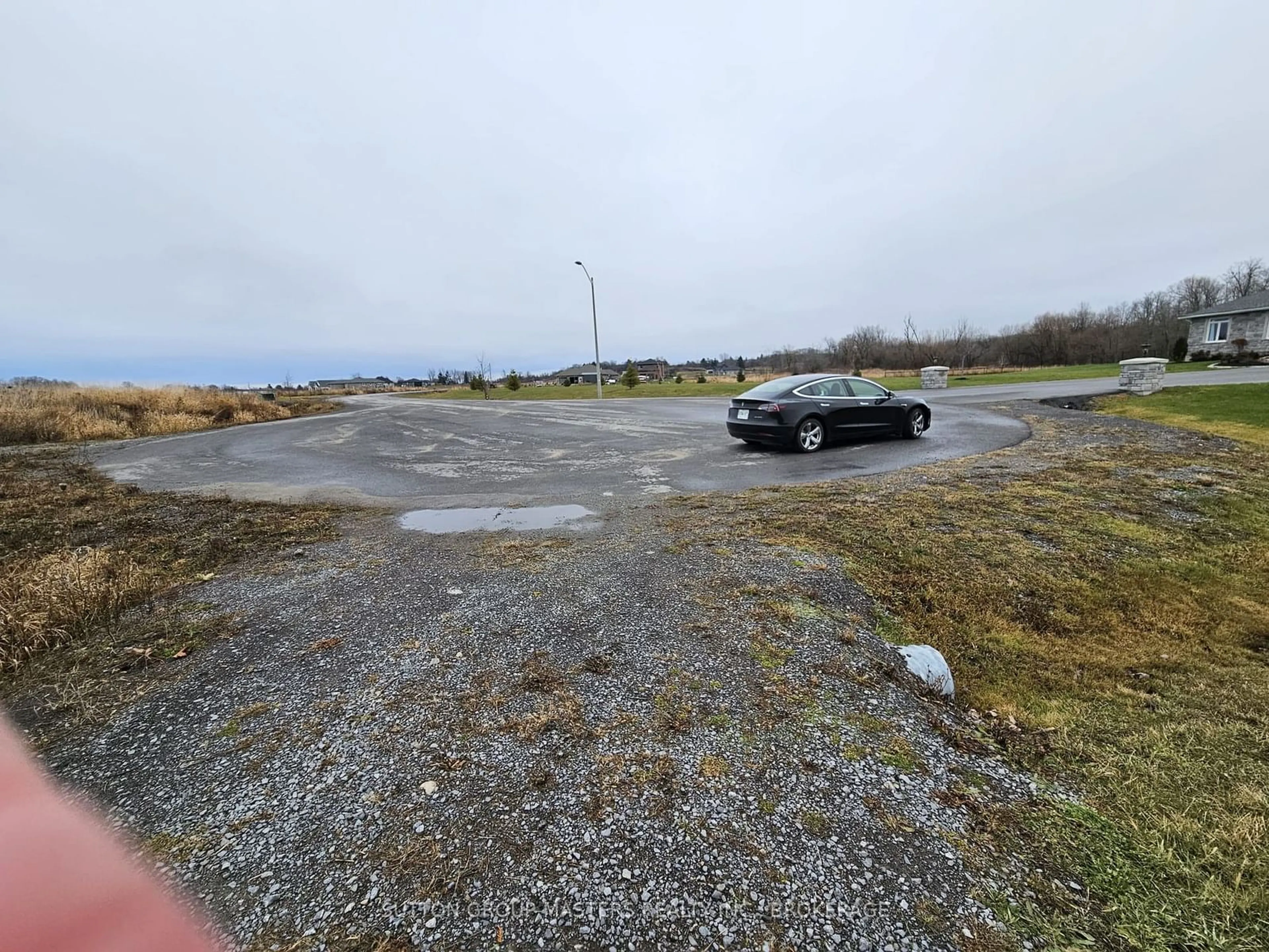 Unknown for 213 MANN Dr, Kingston Ontario K7L 4V3