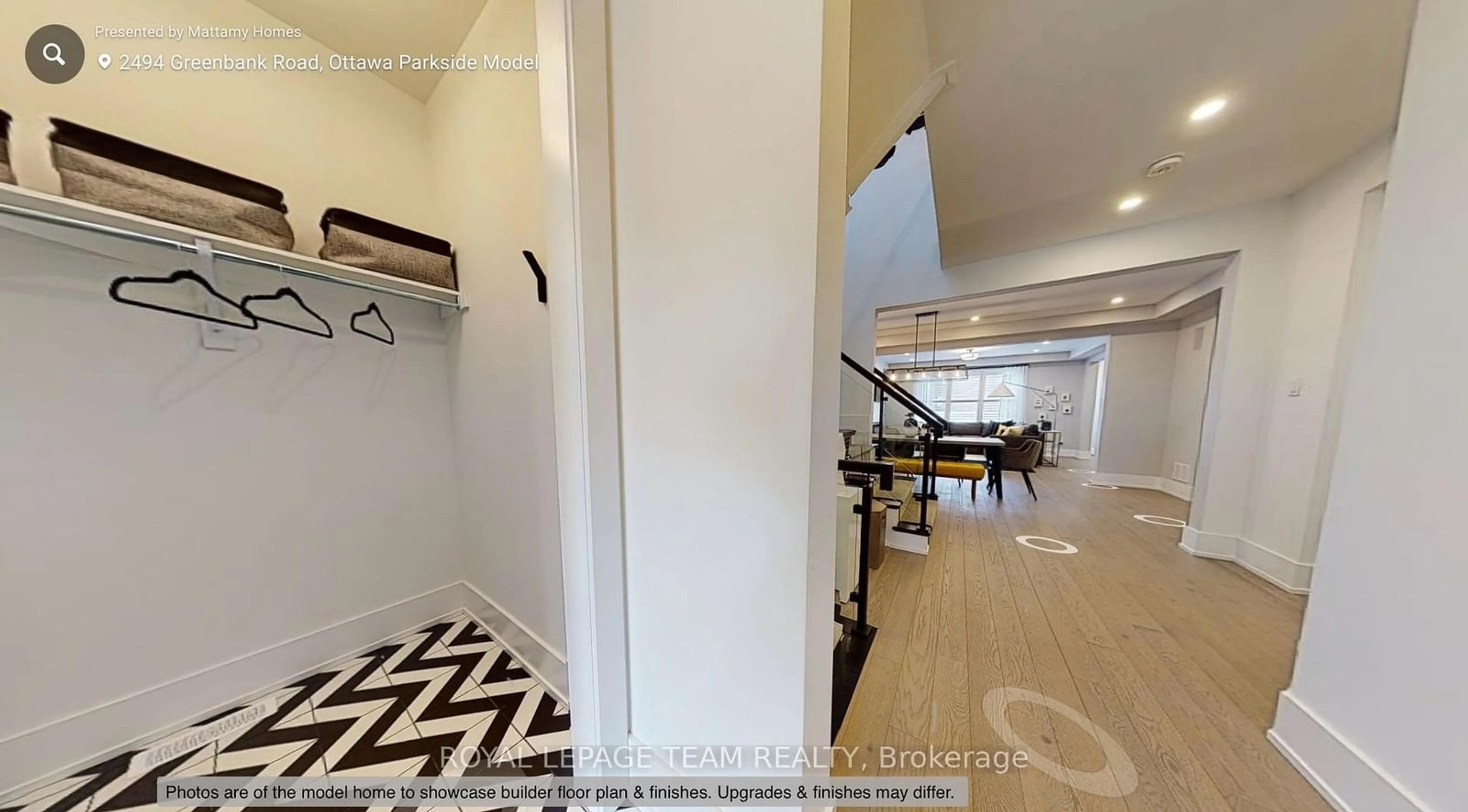 Indoor foyer for 6362 Ottawa St, Stittsville - Munster - Richmond Ontario K0A 2Z0