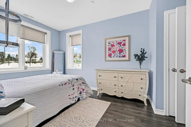 Additional property image - 95 Wilson St Unit 101