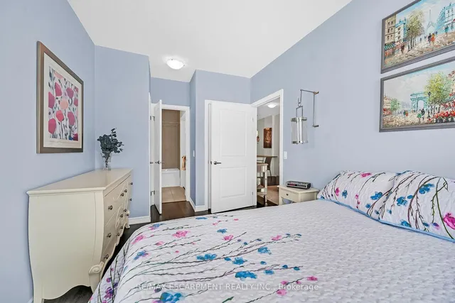 Additional property image - 95 Wilson St Unit 101