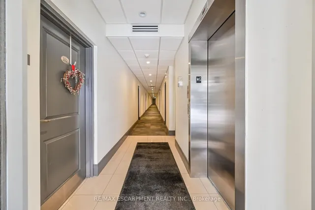 Additional property image - 95 Wilson St Unit 101