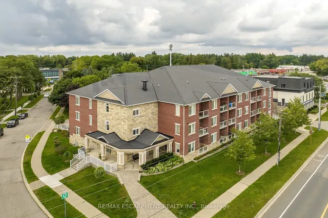Additional property image - 95 Wilson St Unit 101