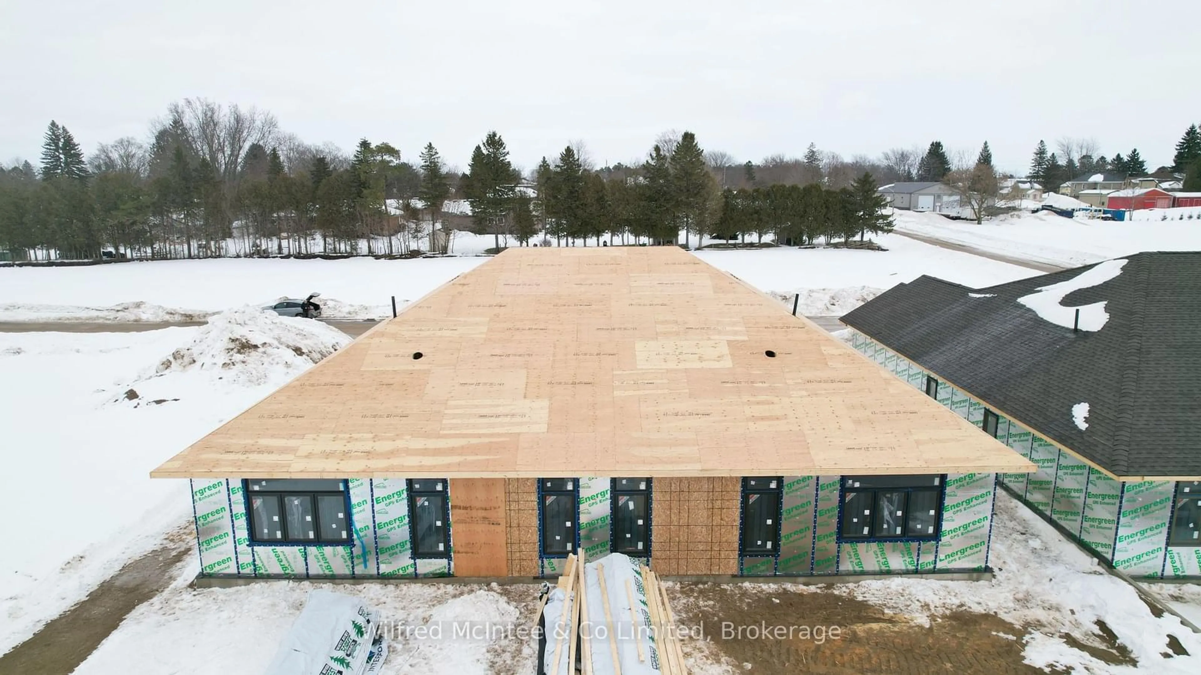 A pic from outside/outdoor area/front of a property/back of a property/a pic from drone, building for 24 GALEN St, South Bruce Ontario N0G 2S0