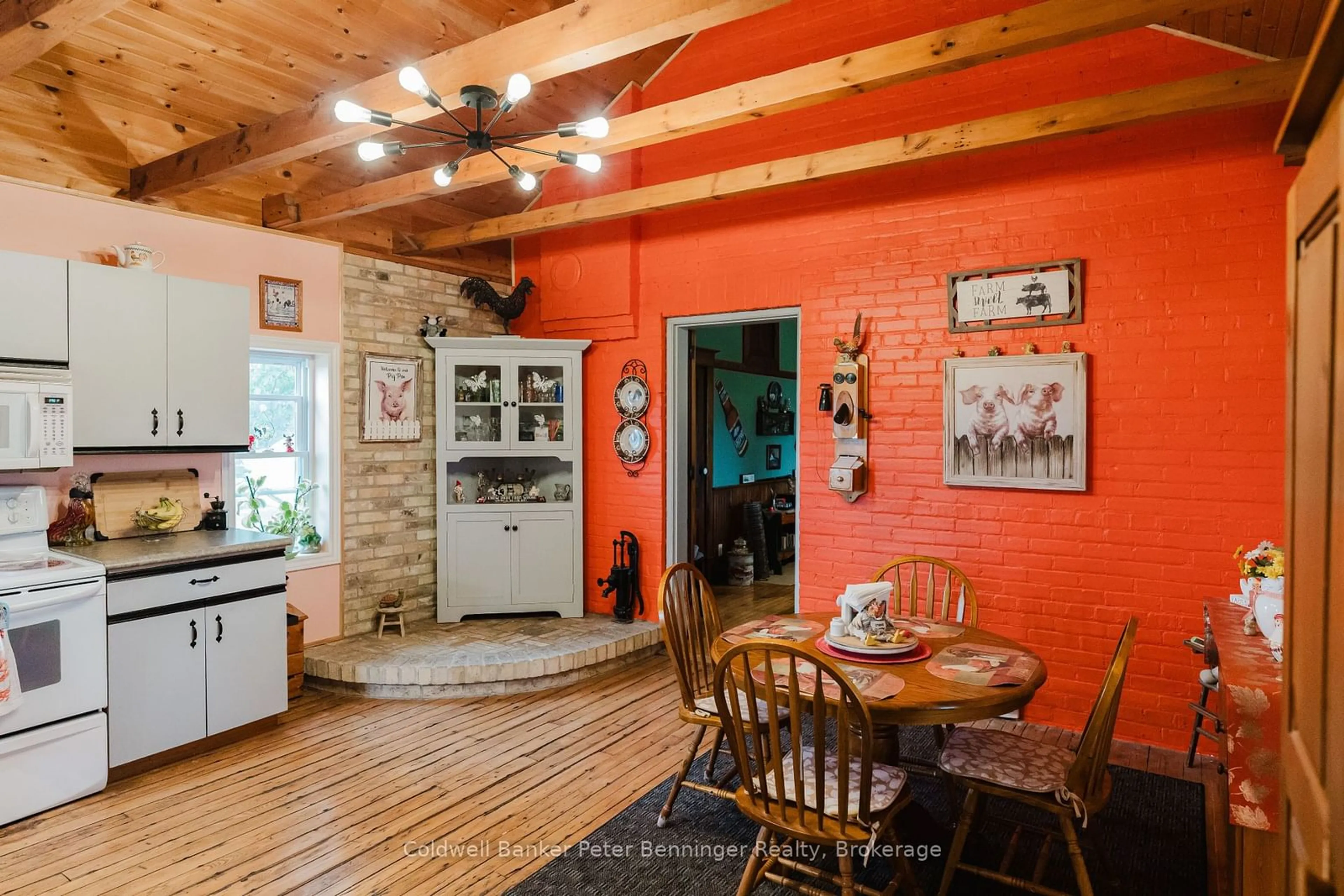 Dining room, ceramic/tile floor for 59 2 Conc, Kincardine Ontario N0G 2T0