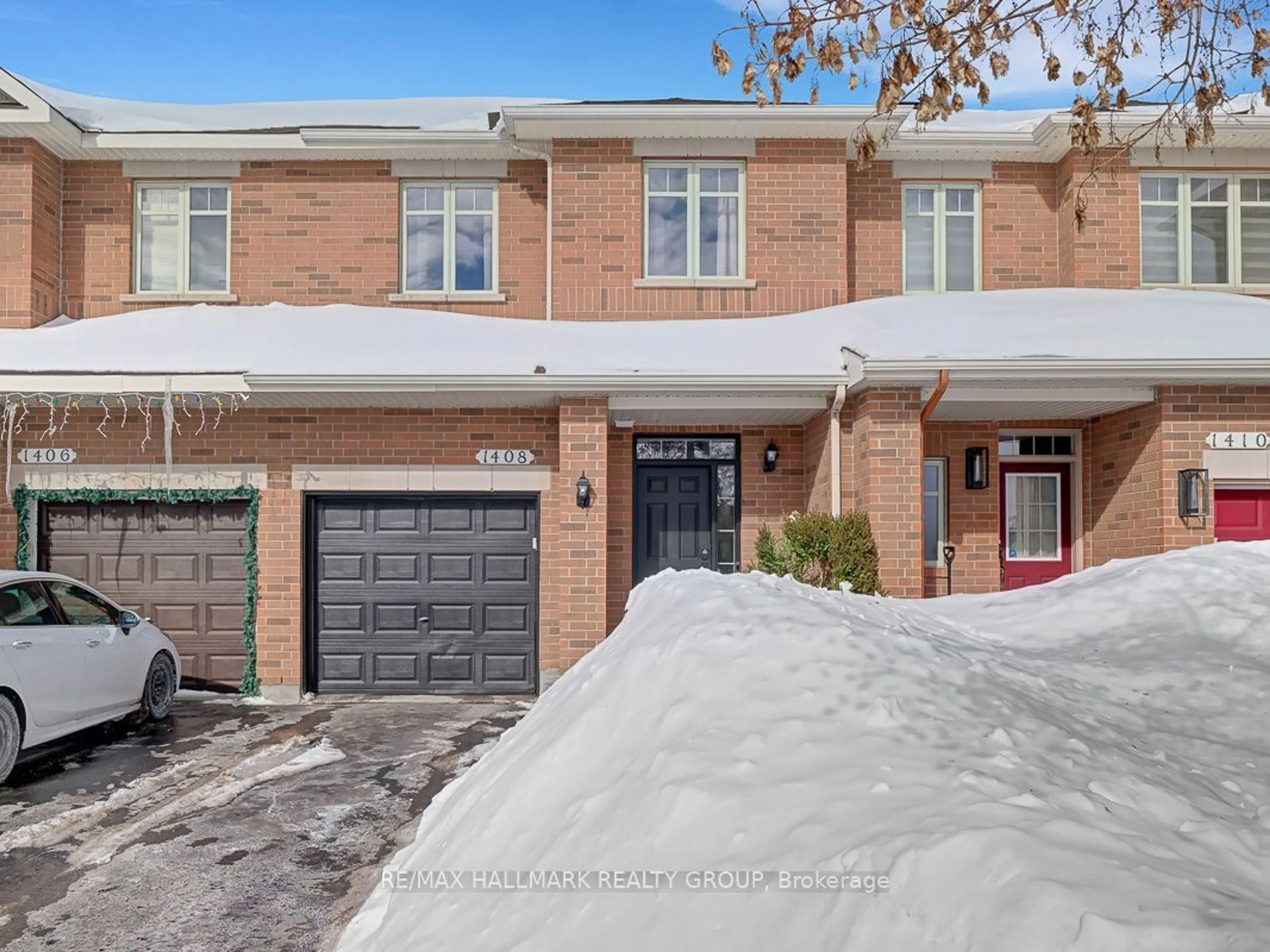 Home with brick exterior material, street for 1408 Comfrey Cres, Orleans Ontario K4A 0E9