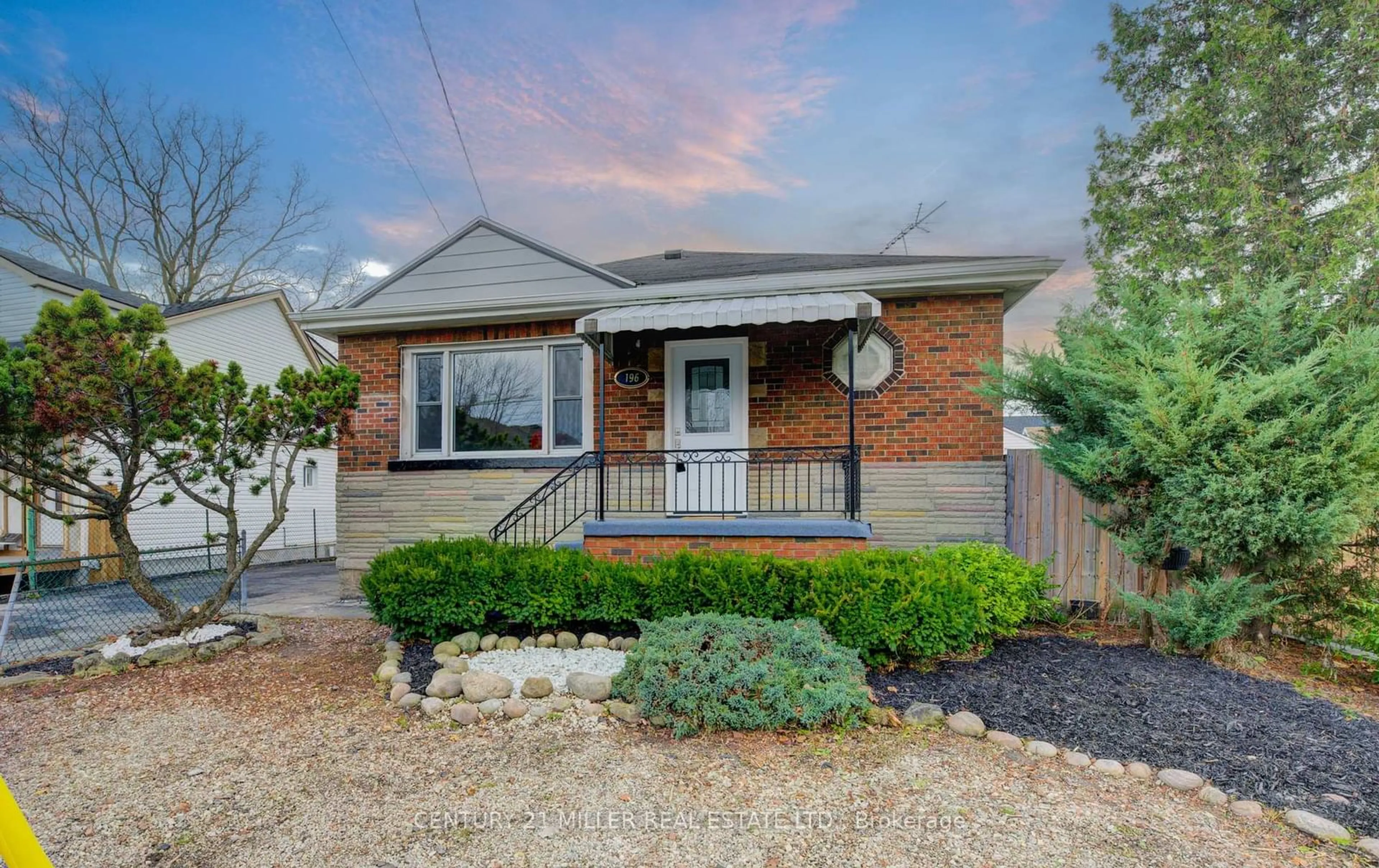 Home with brick exterior material, street for 196 Queensdale Ave, Hamilton Ontario L9A 1K9