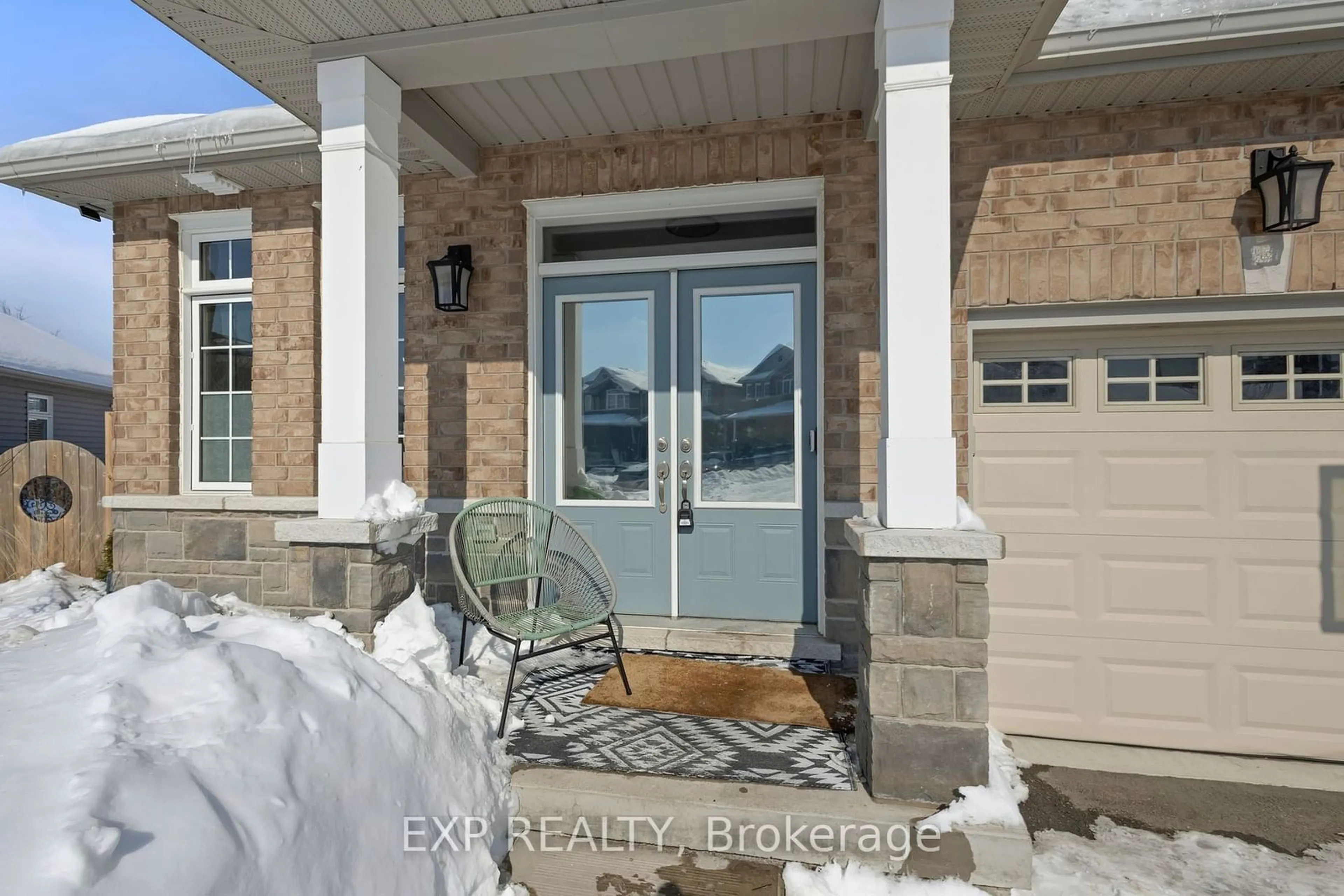 Indoor entryway for 13 Summer Lane, Smith-Ennismore-Lakefield Ontario K9L 0G4