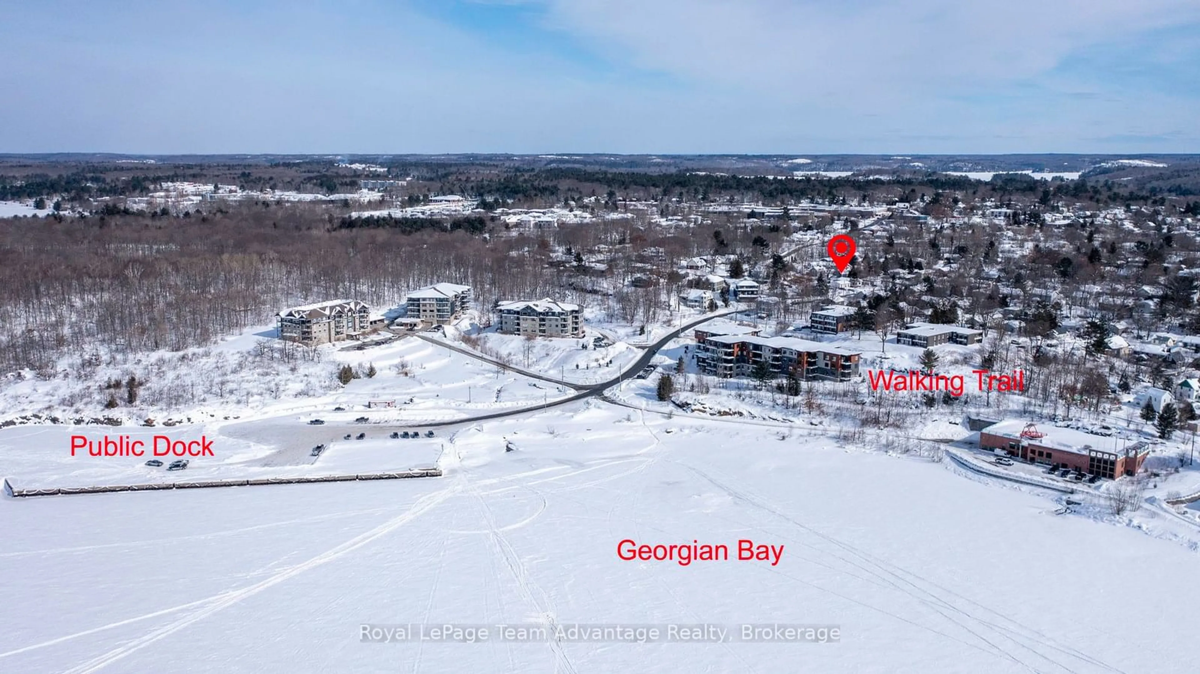 A pic from outside/outdoor area/front of a property/back of a property/a pic from drone, mountain view for 37 Marion Ave, Parry Sound Ontario P2A 1J1