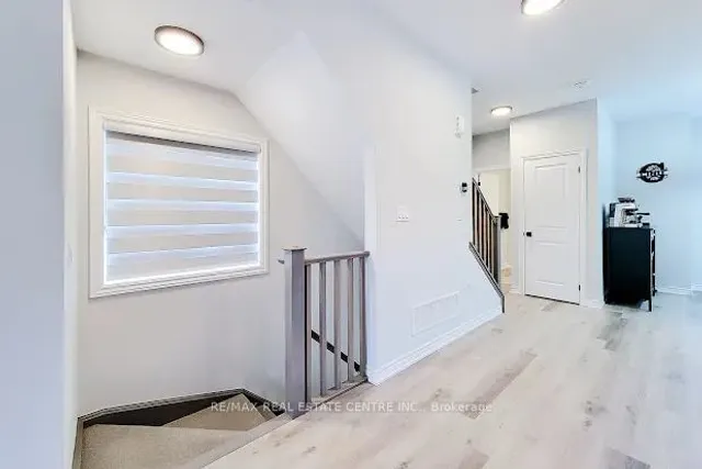 Additional image 19 of 55 Sentinel Lane