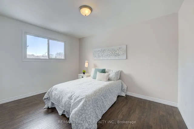 Additional property image - 8 Inadale Crt