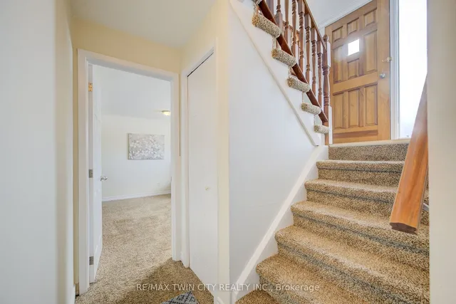 Additional property image - 8 Inadale Crt