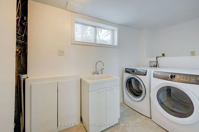 Additional property image - 8 Inadale Crt