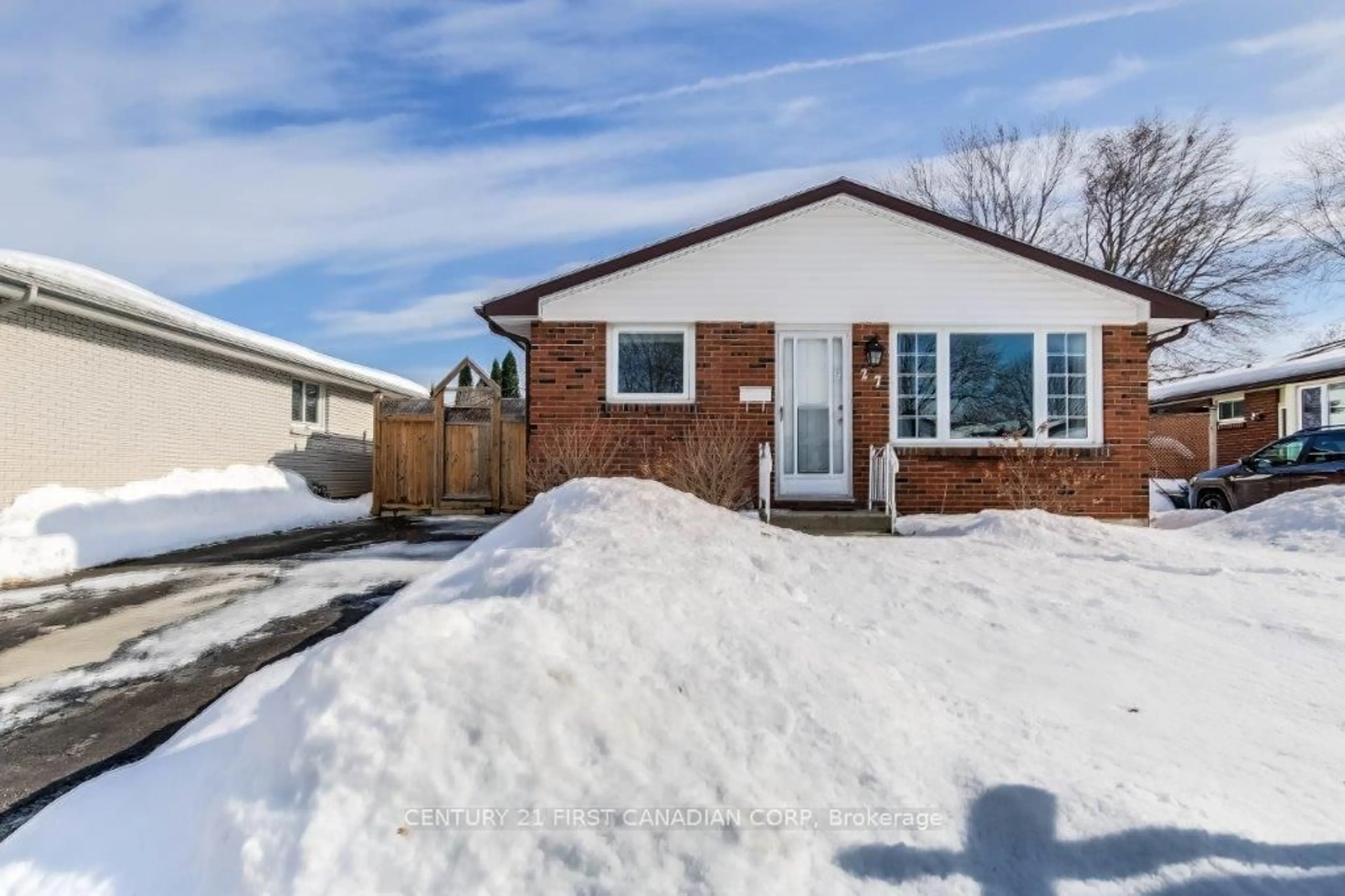 Home with brick exterior material, street for 27 Harding Cres, London Ontario N6E 1G2