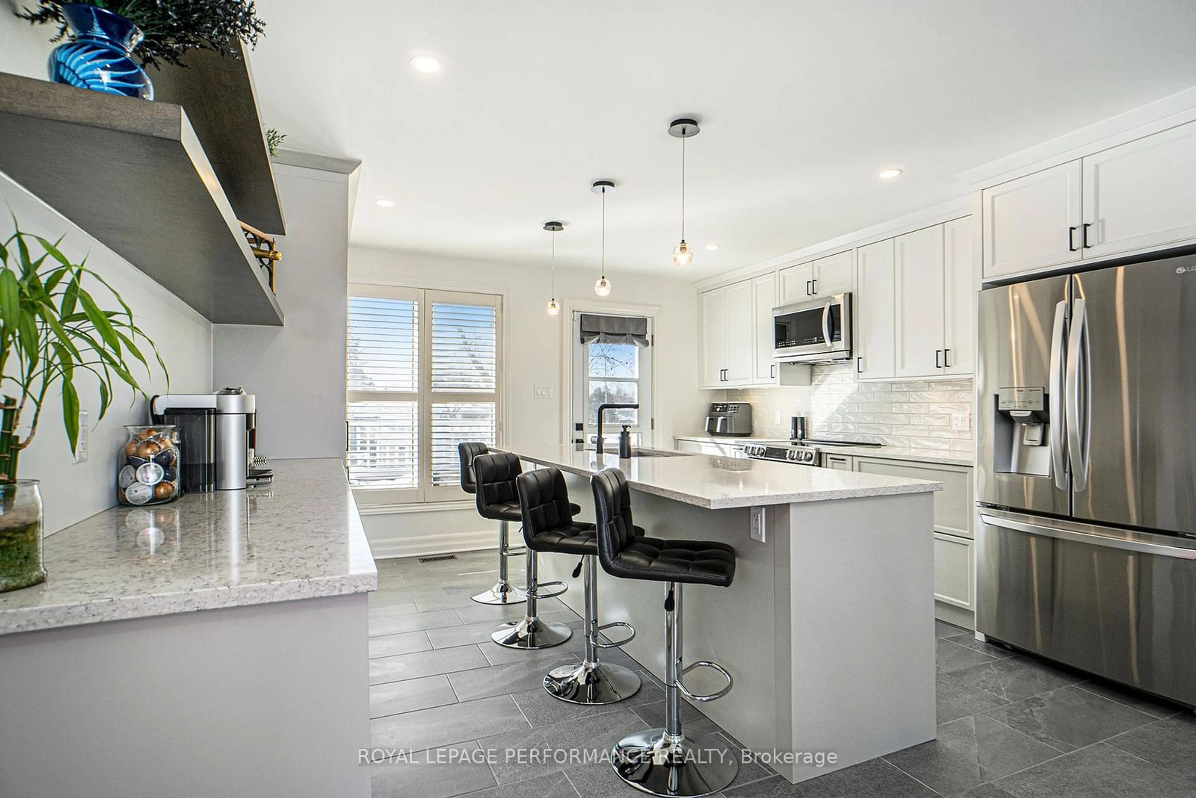 Open concept kitchen, ceramic/tile floor for 1524 Beaconfield St, Orleans - Cumberland and Area Ontario K1E 1R5