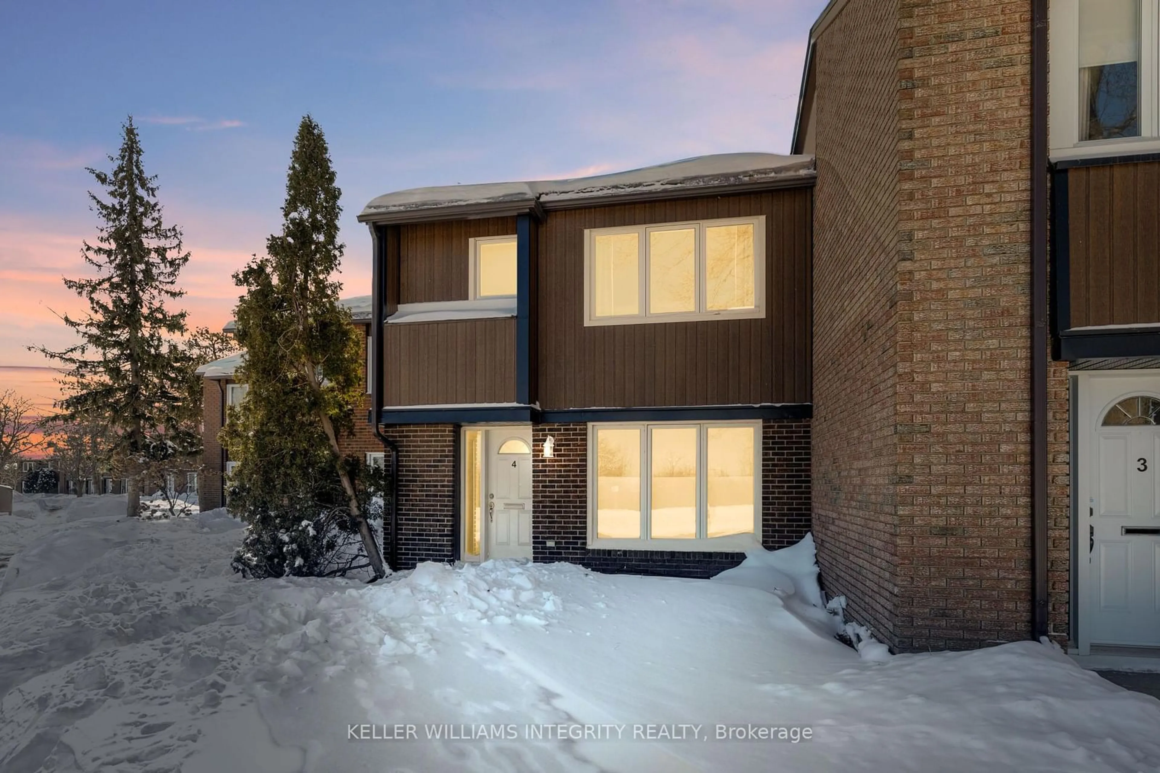 Home with brick exterior material, street for 1900 Marquis Ave #4, Beacon Hill North - South and Area Ontario K1J 8J2