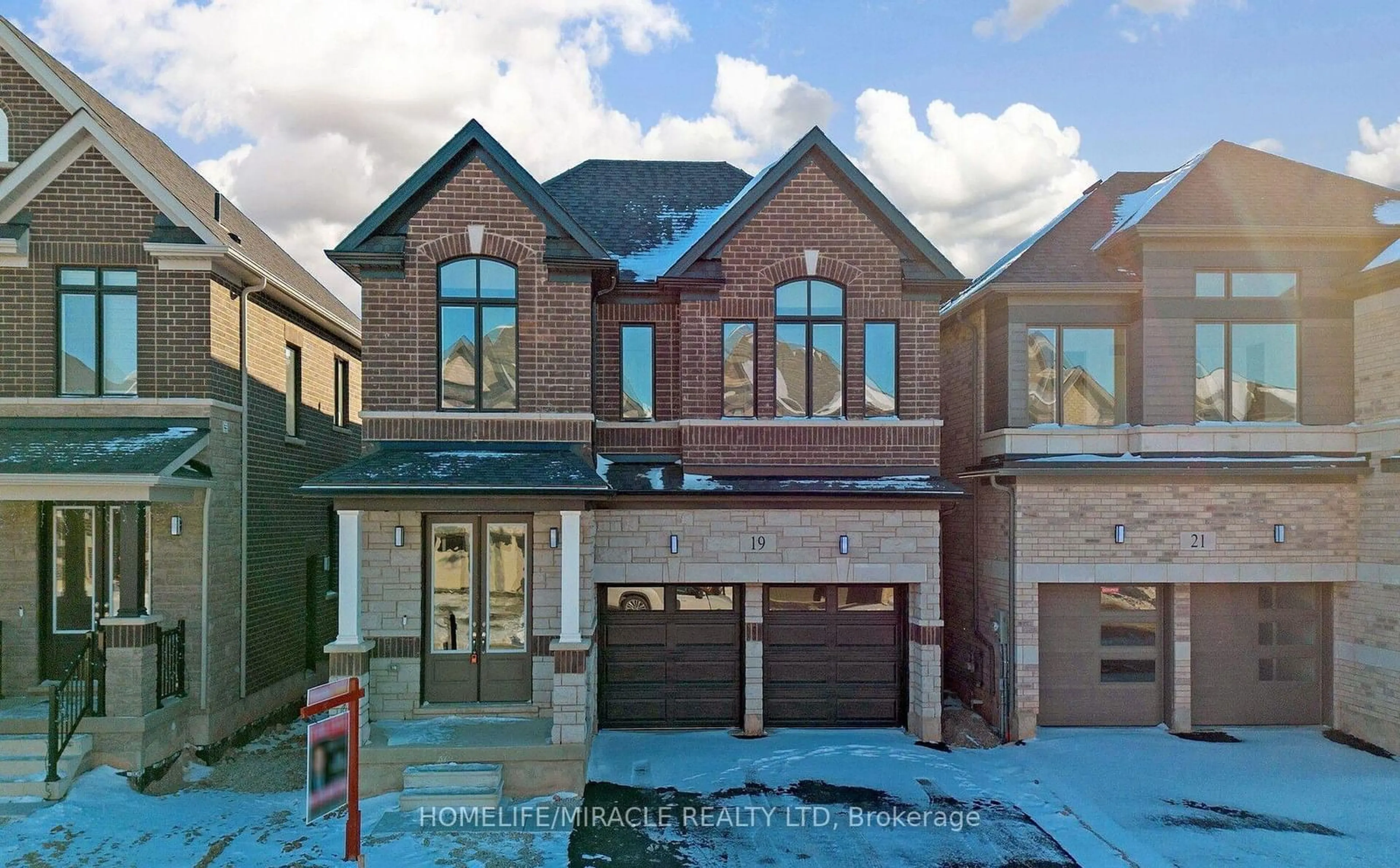 Home with brick exterior material, street for 19 Tyler Ave, Erin Ontario N0B 1T0