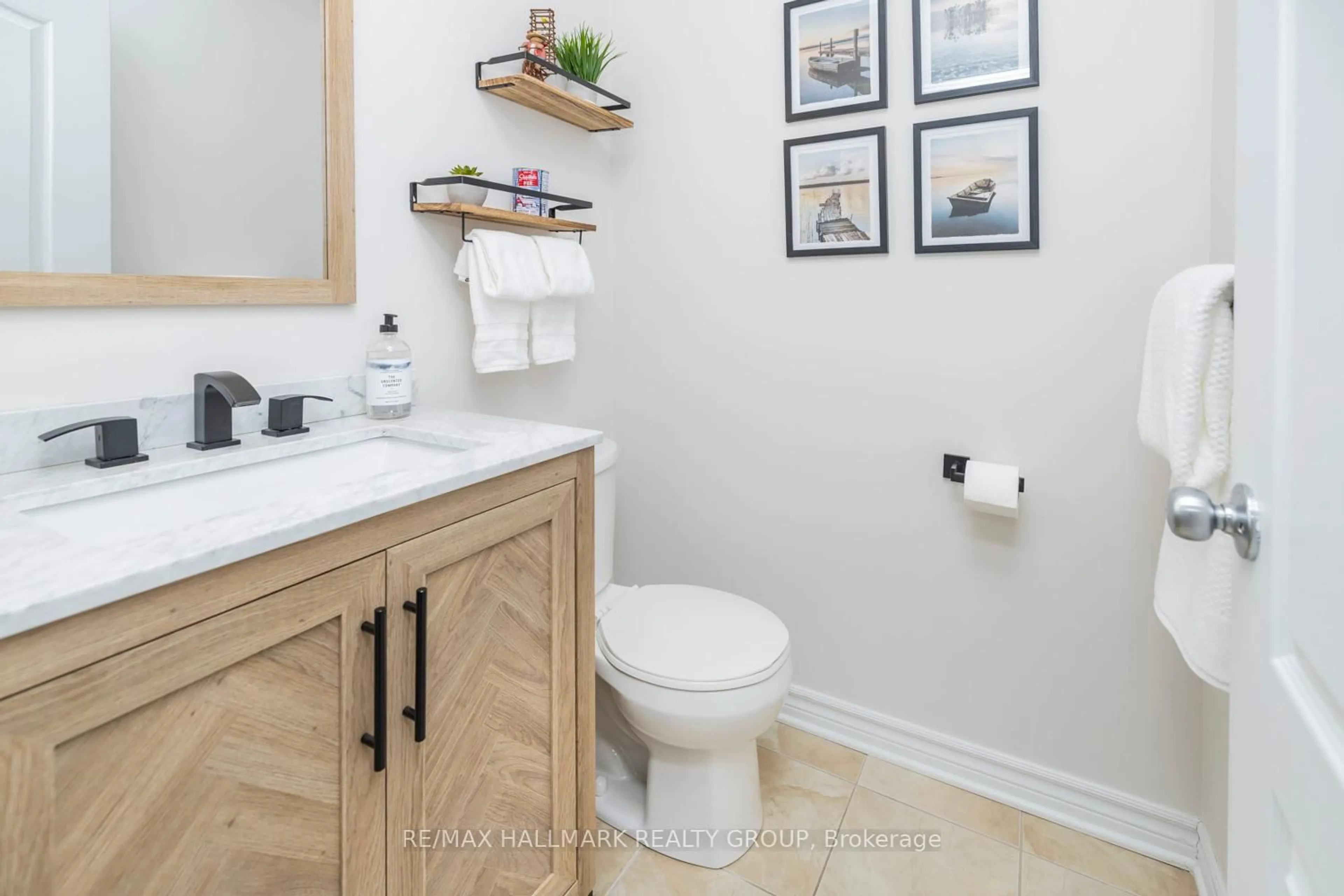 Standard bathroom, unknown for 1098 Northgraves Cres, Kanata Ontario K2M 0C6