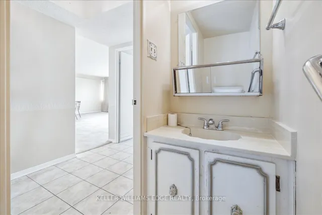 Additional property image - 120 Duke St Unit 1204