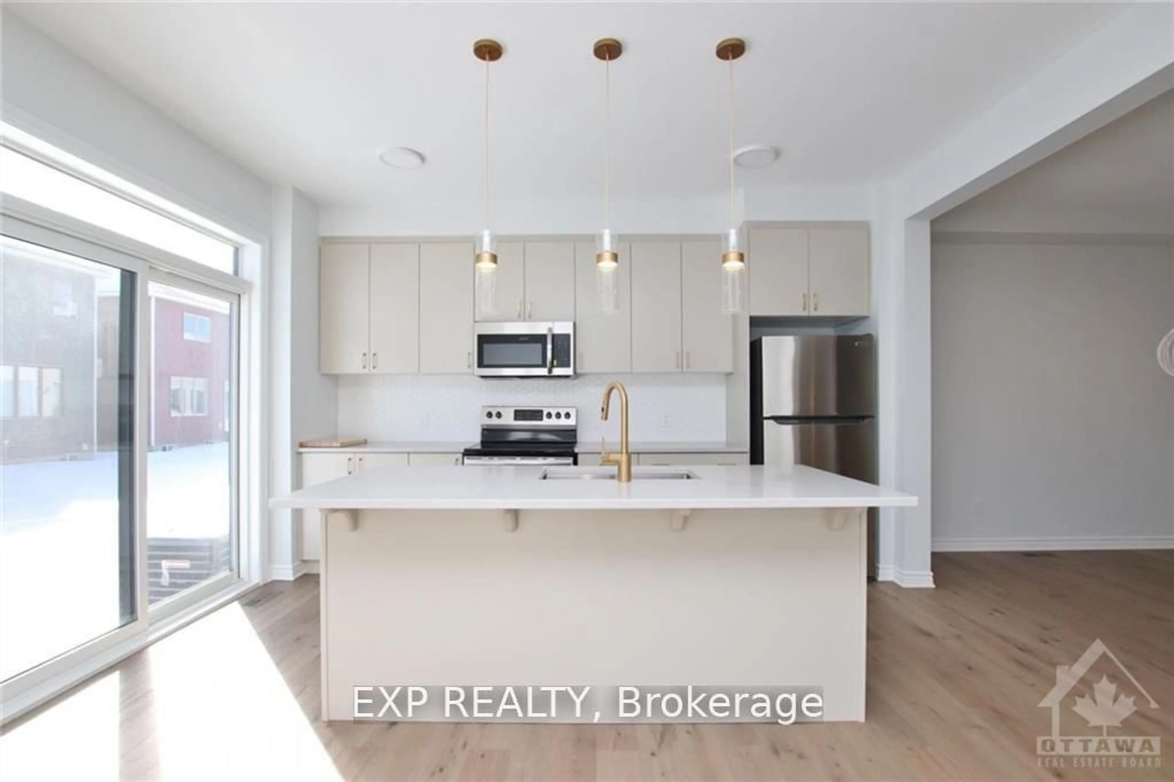 Open concept kitchen, unknown for 307 Cornflower Row, Stittsville - Munster - Richmond Ontario K0A 2Z0