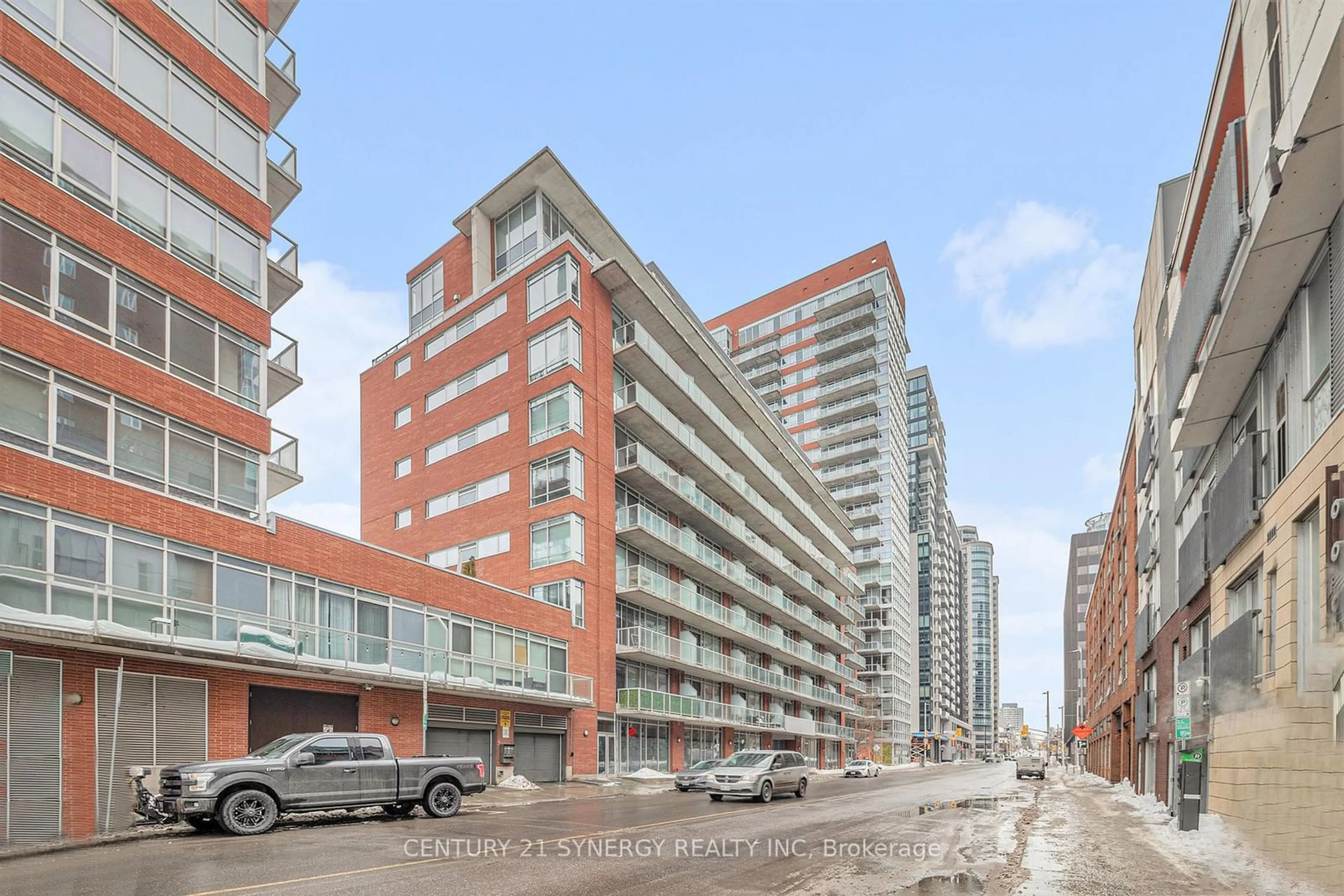 Patio, street for 383 Cumberland St #206, Lower Town - Sandy Hill Ontario K1N 1J7