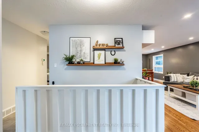 Additional property image - 141 BUCKINGHAM Dr