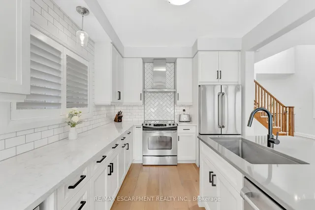 Additional property image - 209 JOHN FREDERICK Dr