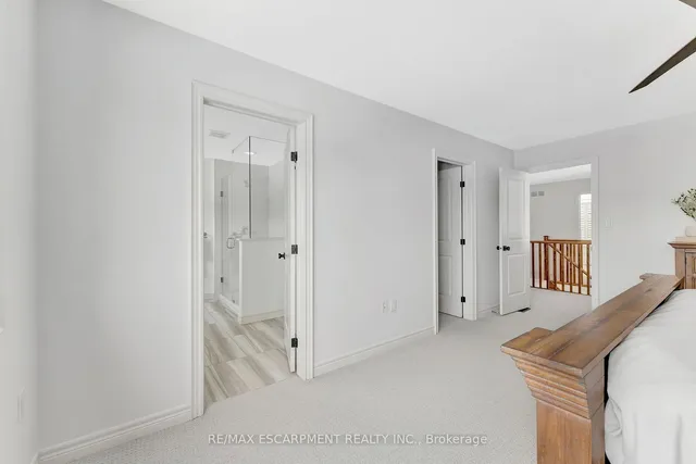 Additional property image - 209 JOHN FREDERICK Dr