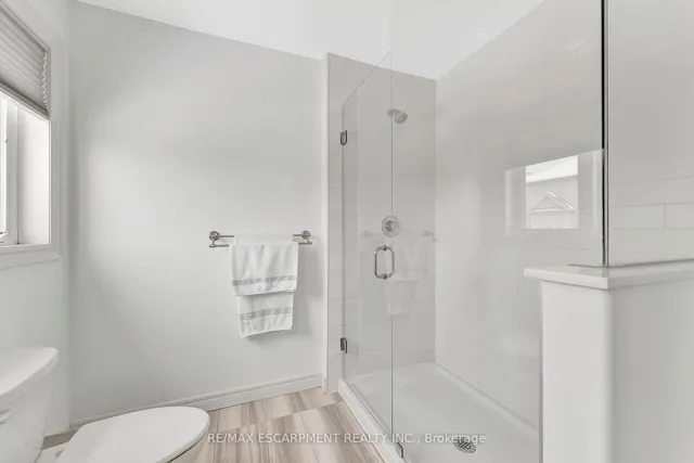 Additional property image - 209 JOHN FREDERICK Dr