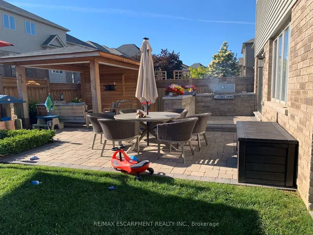 Additional property image - 209 JOHN FREDERICK Dr