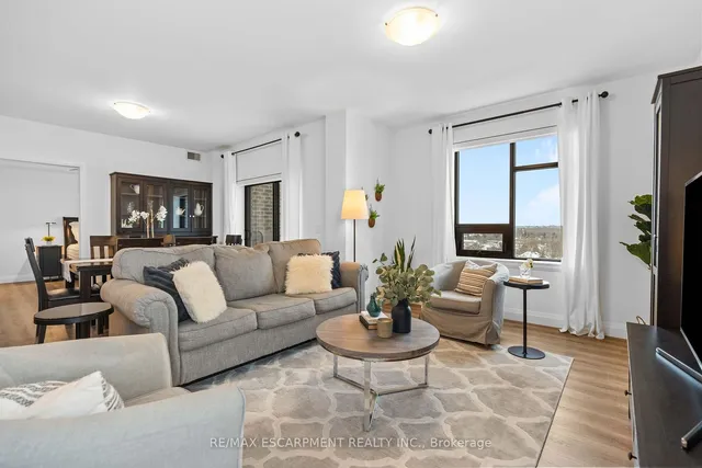 Additional property image - 30 Hamilton St Unit 703