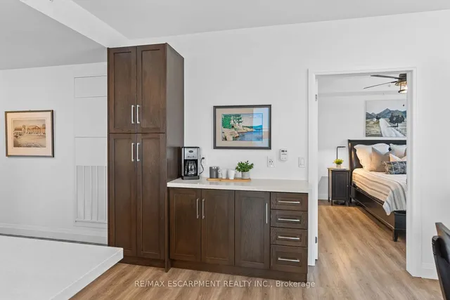 Additional property image - 30 Hamilton St Unit 703