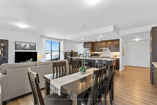 Additional property image - 30 Hamilton St Unit 703