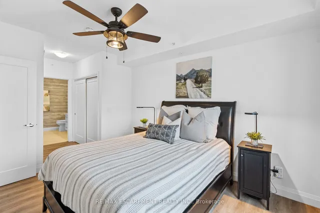 Additional property image - 30 Hamilton St Unit 703