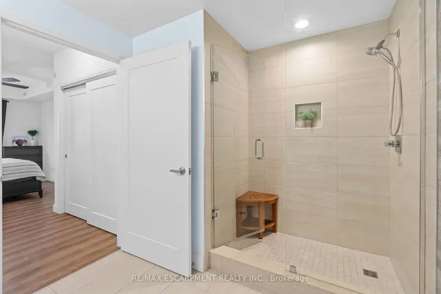 Additional property image - 30 Hamilton St Unit 703
