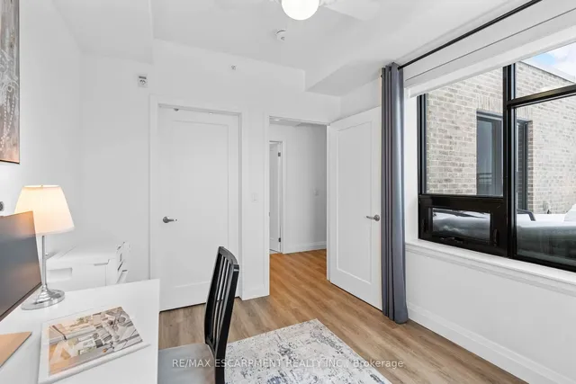 Additional property image - 30 Hamilton St Unit 703
