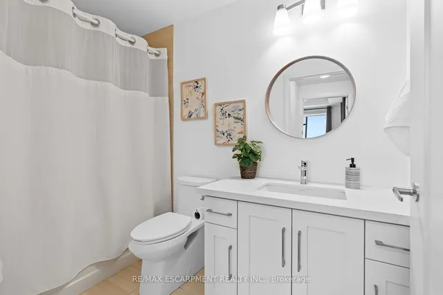 Additional property image - 30 Hamilton St Unit 703