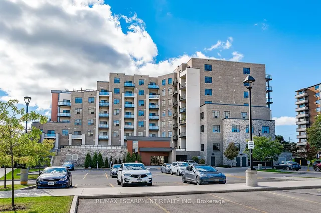 Additional property image - 30 Hamilton St Unit 703